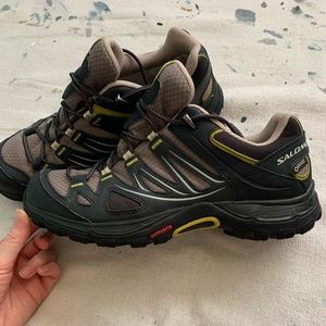 Salomon Eclipse GTX hiking shoe size 9